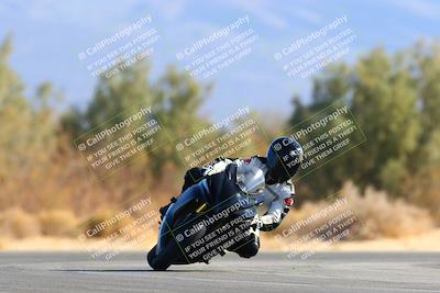 media/Jan-08-2022-SoCal Trackdays (Sat) [[1ec2777125]]/Turn 7 (1035am)/